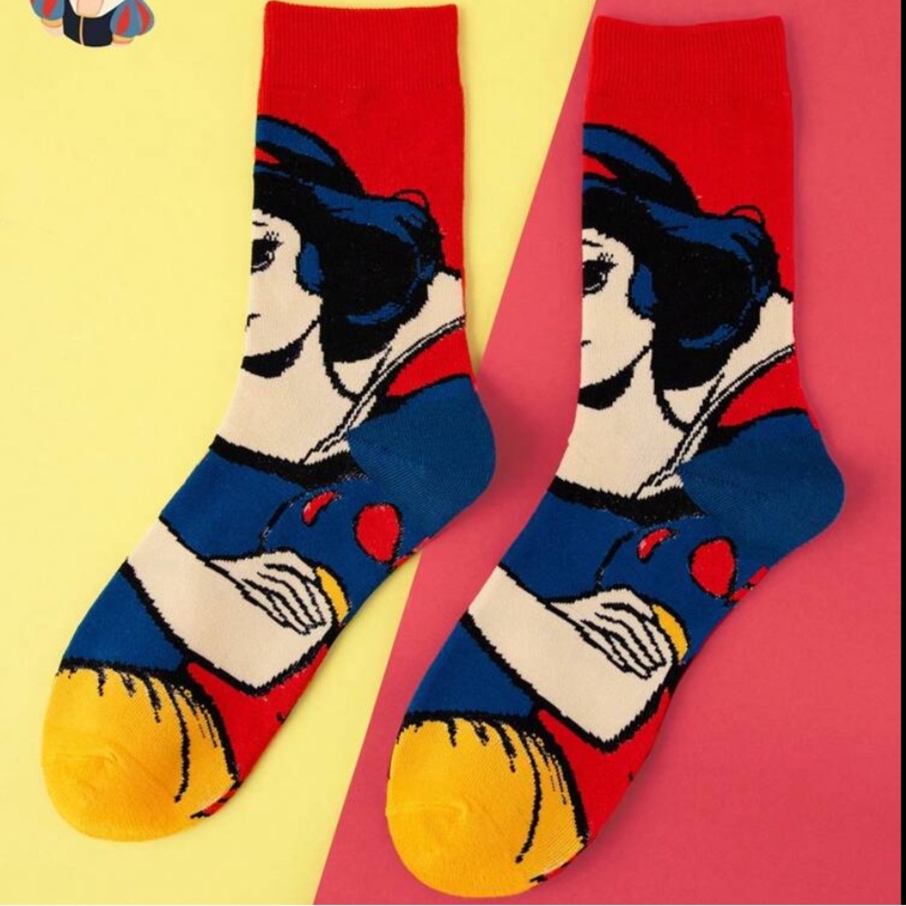 Snow White Socks - Picture 4 of 10